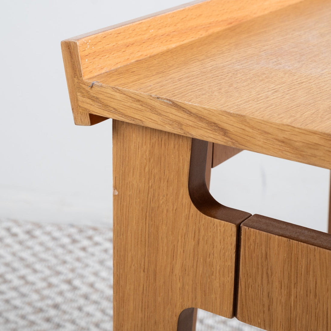 Floki 0545 Oak Nightstand - Linerora