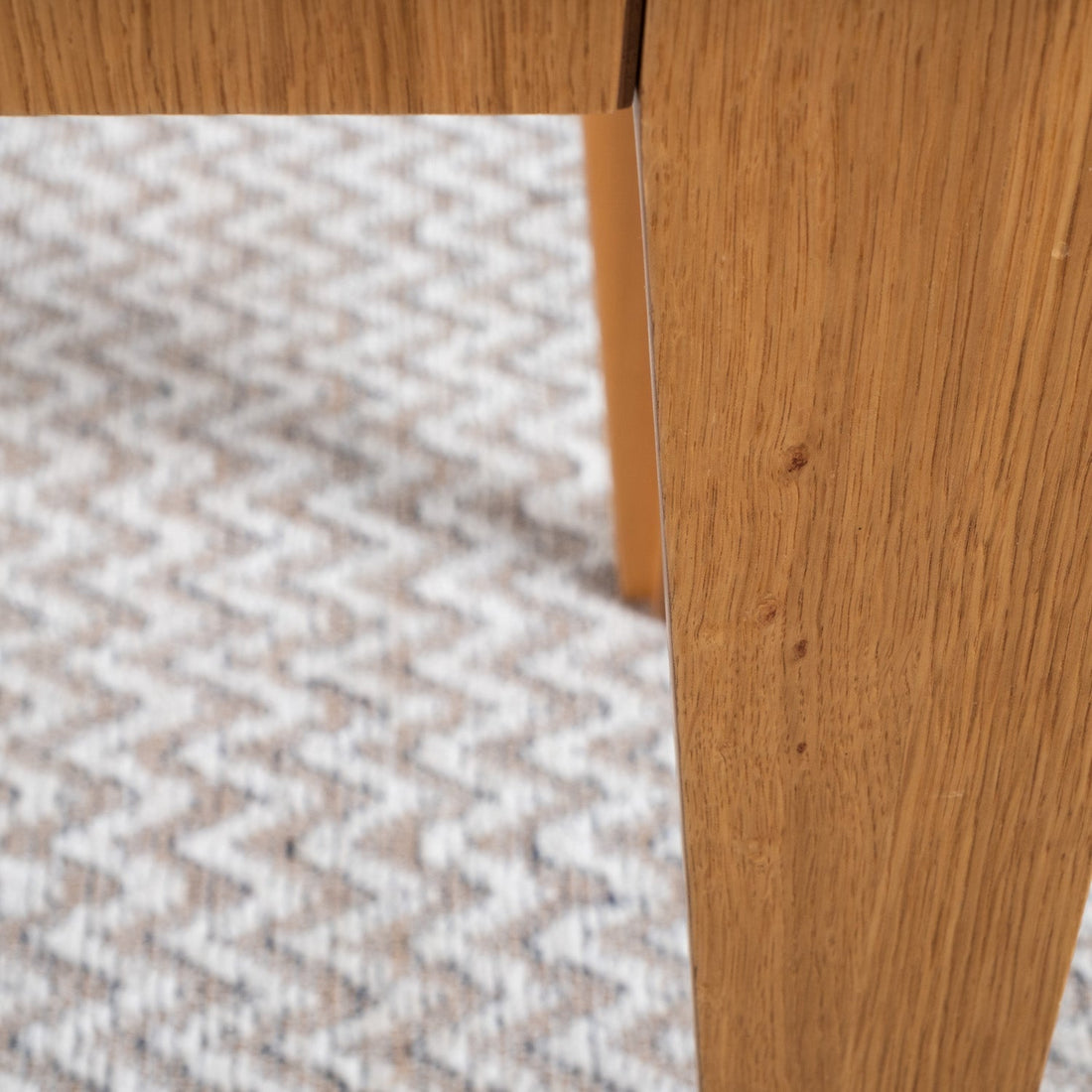 Floki 0545 Oak Nightstand - Linerora