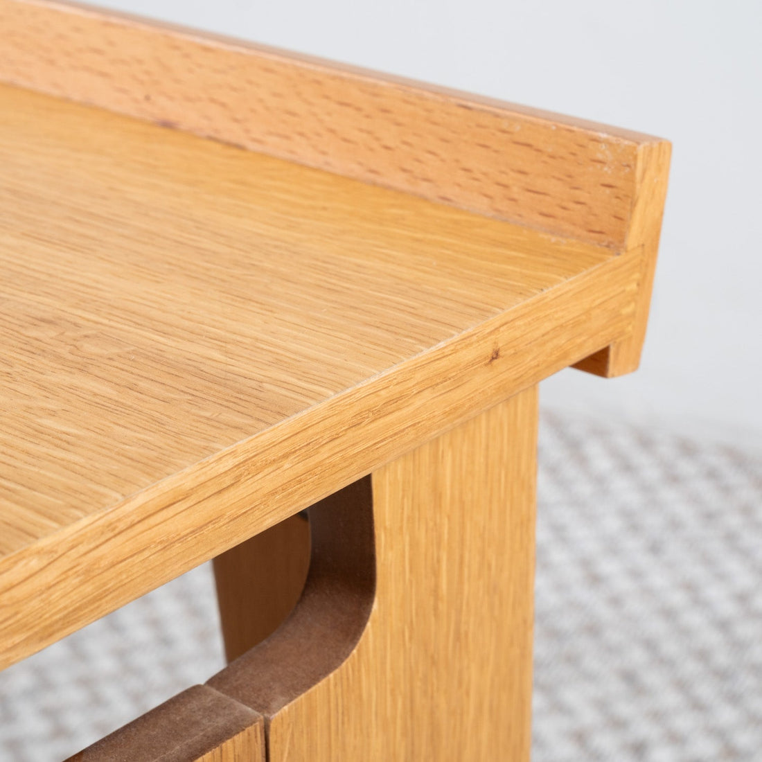 Floki Oak Nightstand Model 0546 - Linerora