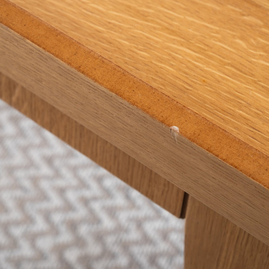 Floki Oak Nightstand Model 0546 - Linerora