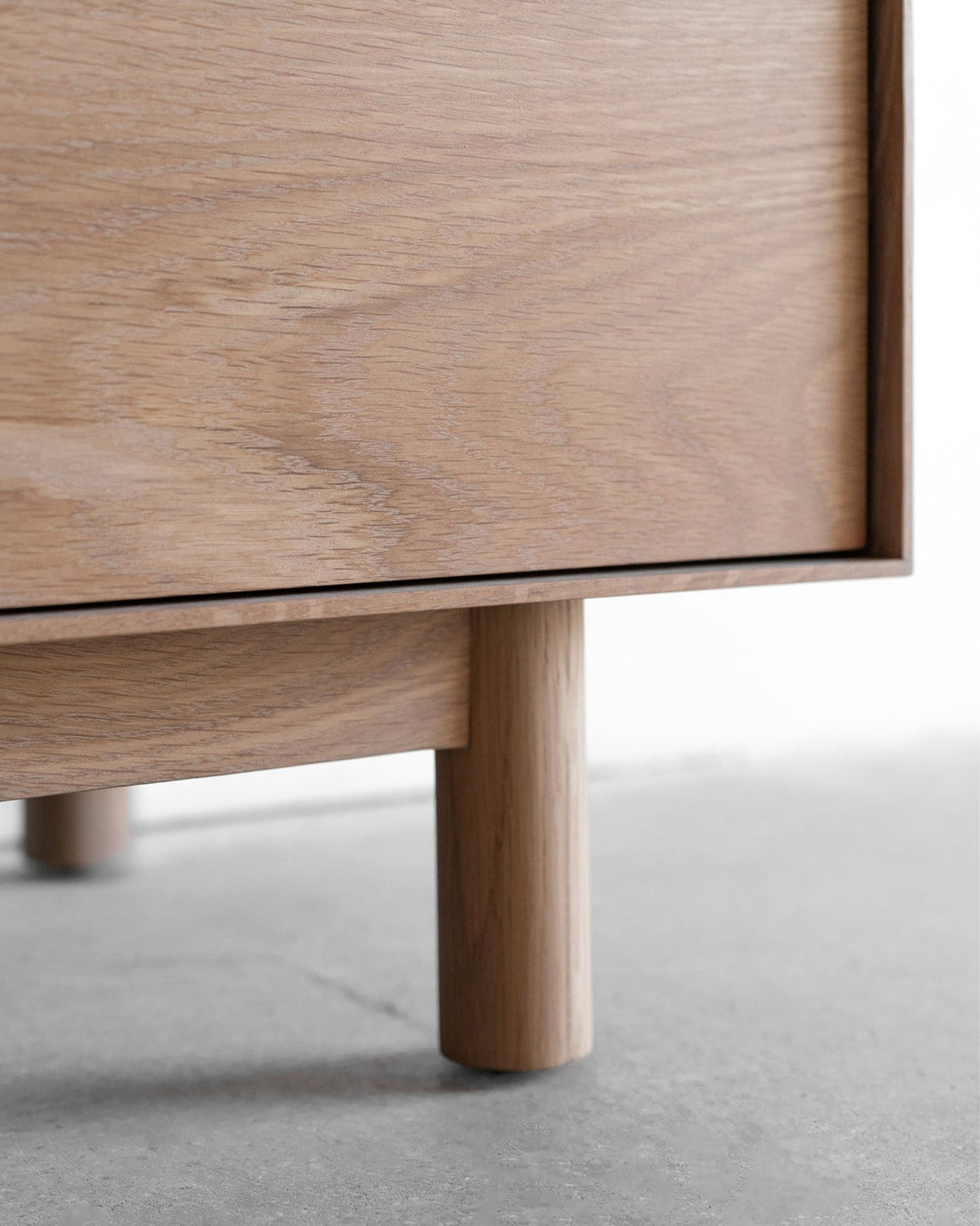 Knight Bedside Table - Linerora