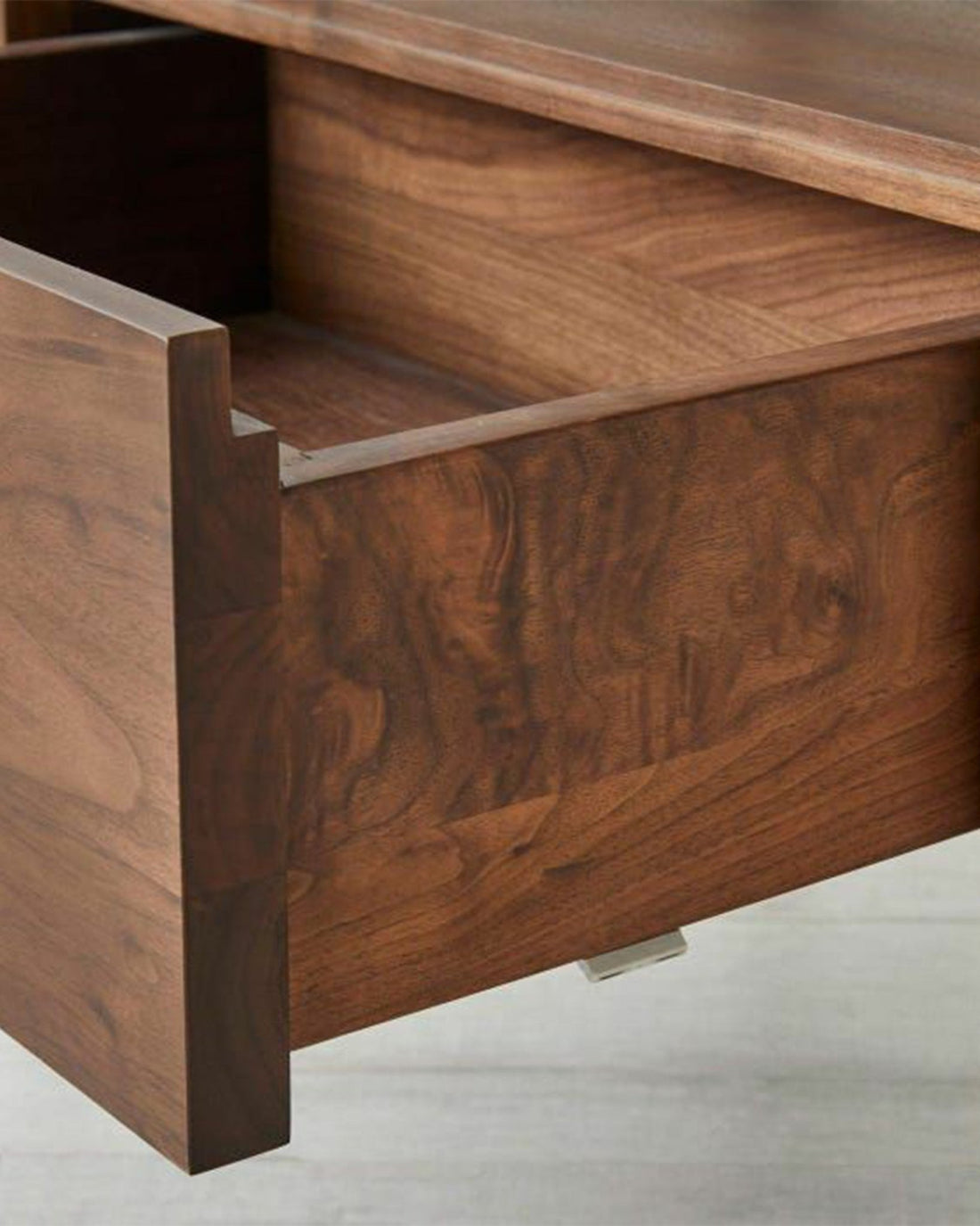 Mahfuz Bedside Table - Linerora