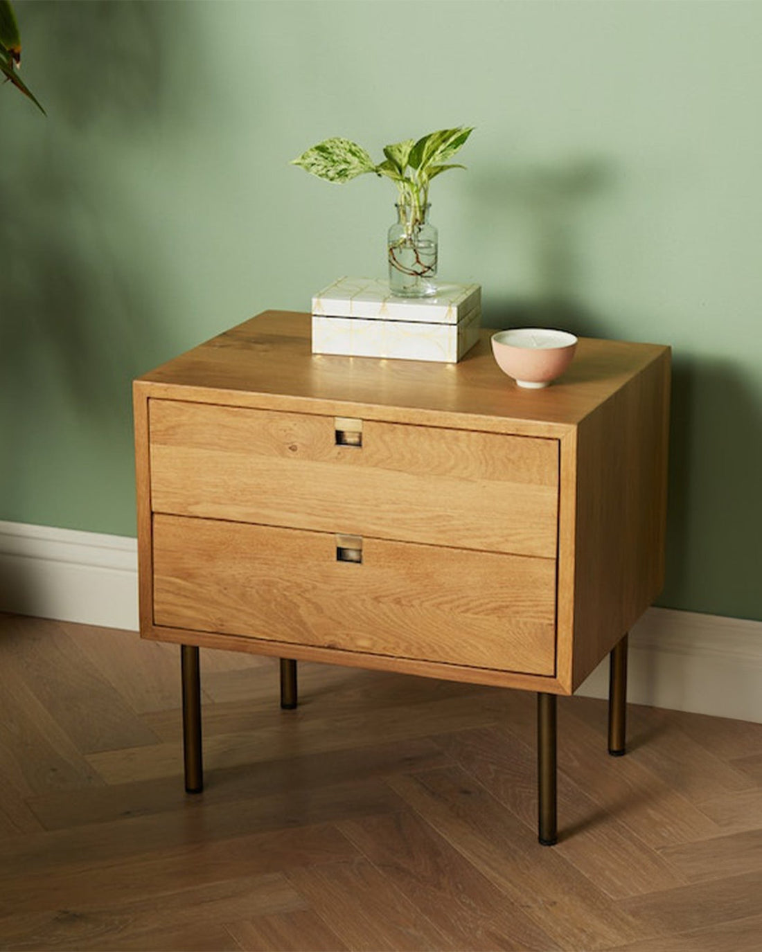 Matre Bedside Table - Linerora