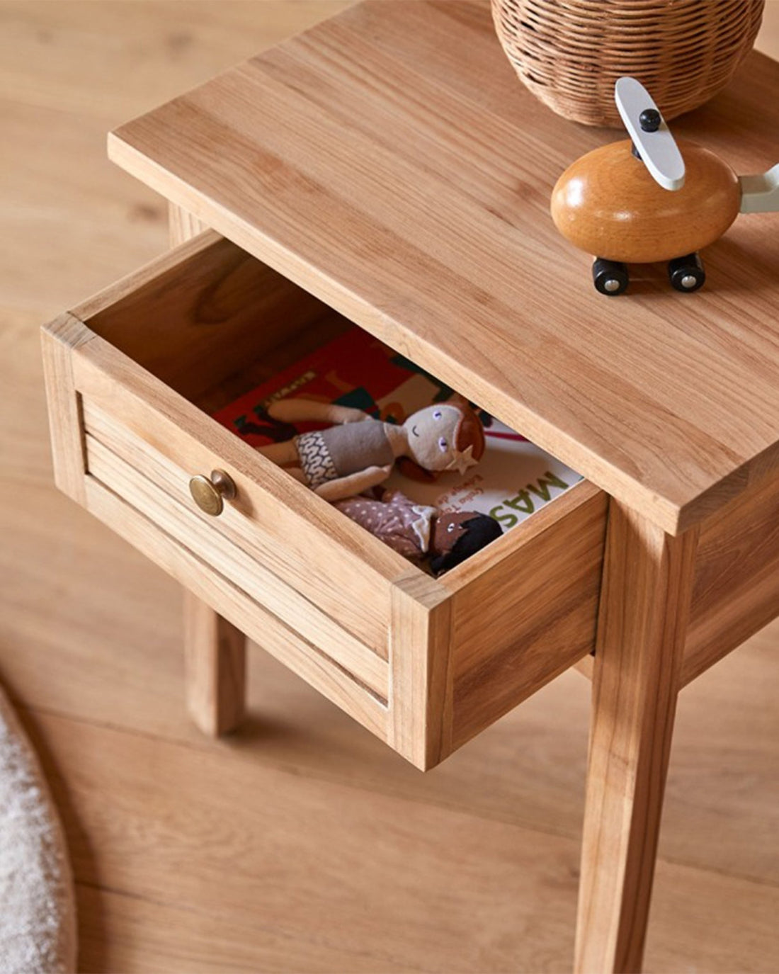 Mokita Bedside Table - Linerora