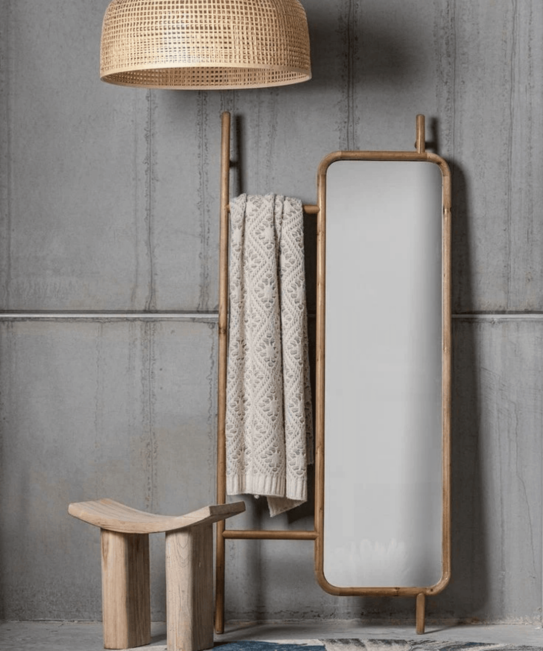 MUSK - Natural Solid Wood and Mirror Detailed Hanging Rack - Linerora