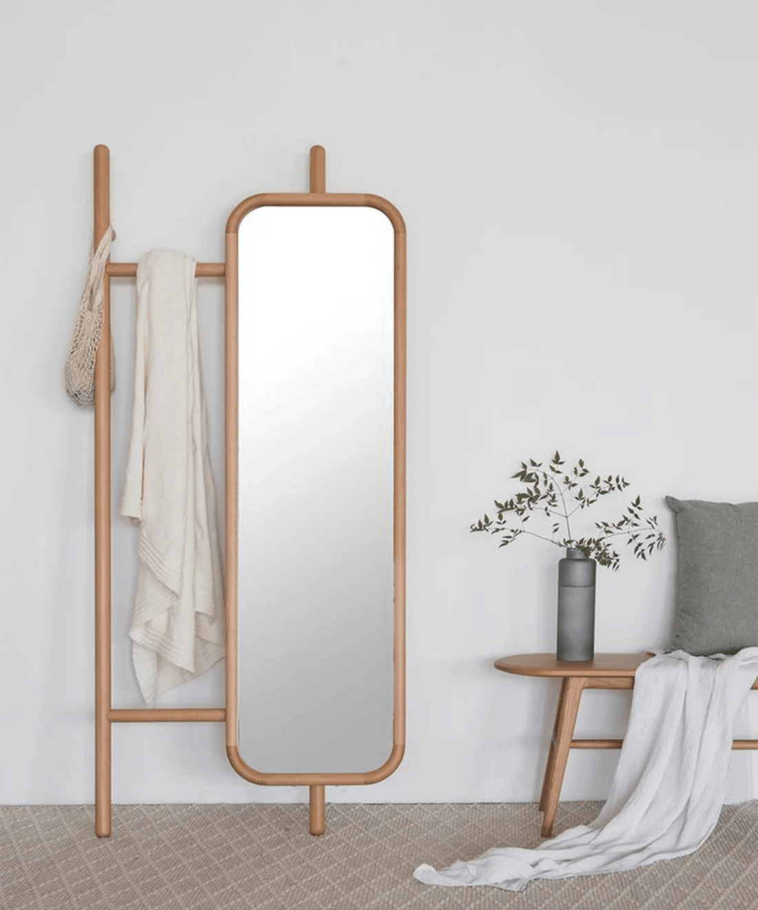 MUSK - Natural Solid Wood and Mirror Detailed Hanging Rack - Linerora