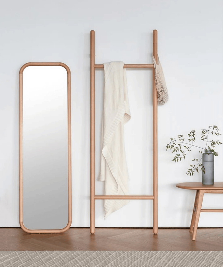 MUSK - Natural Solid Wood and Mirror Detailed Hanging Rack - Linerora