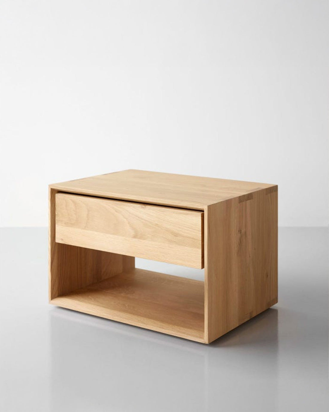 Nayla Bedside Table - Linerora