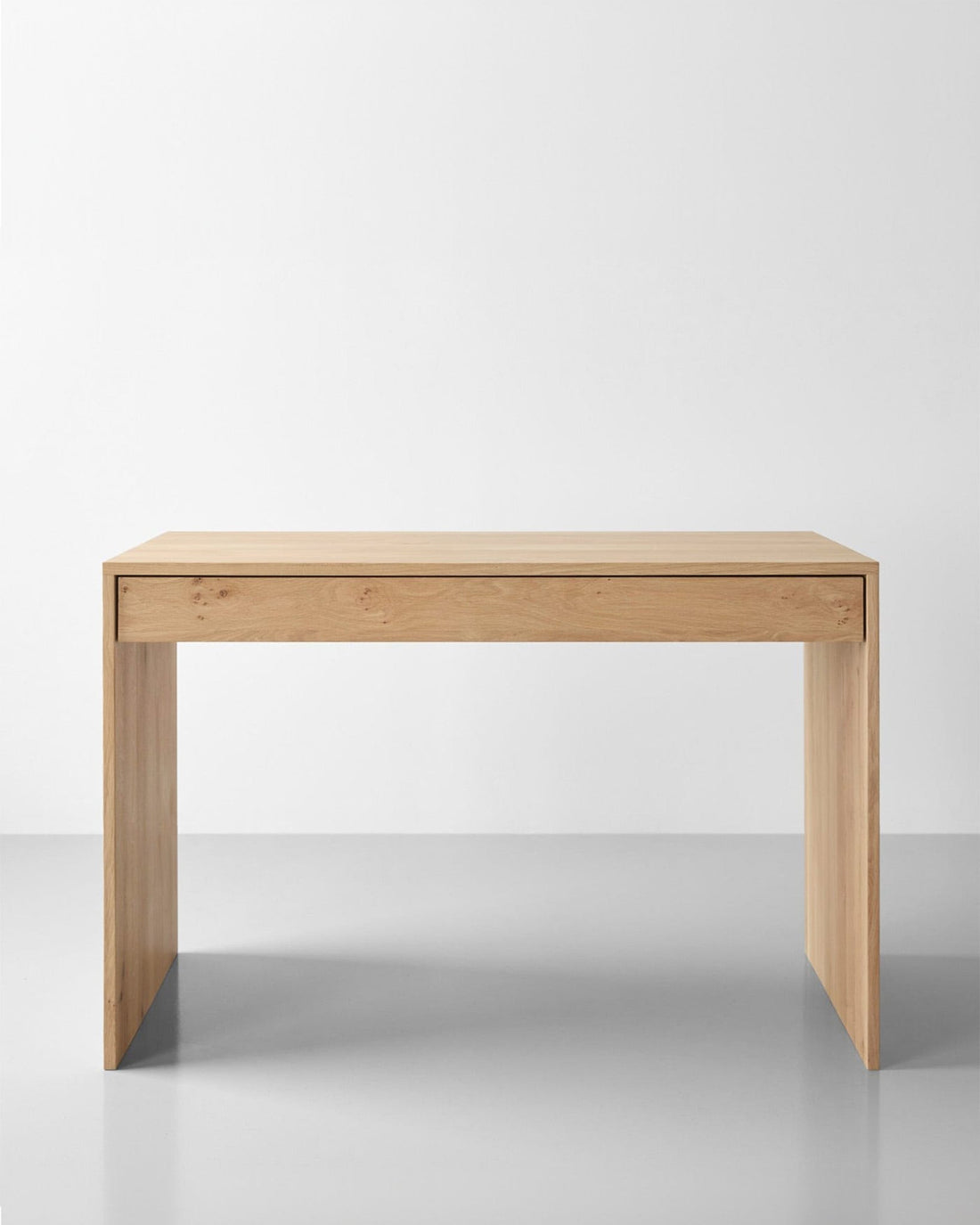 Nayla Office Desk - Linerora