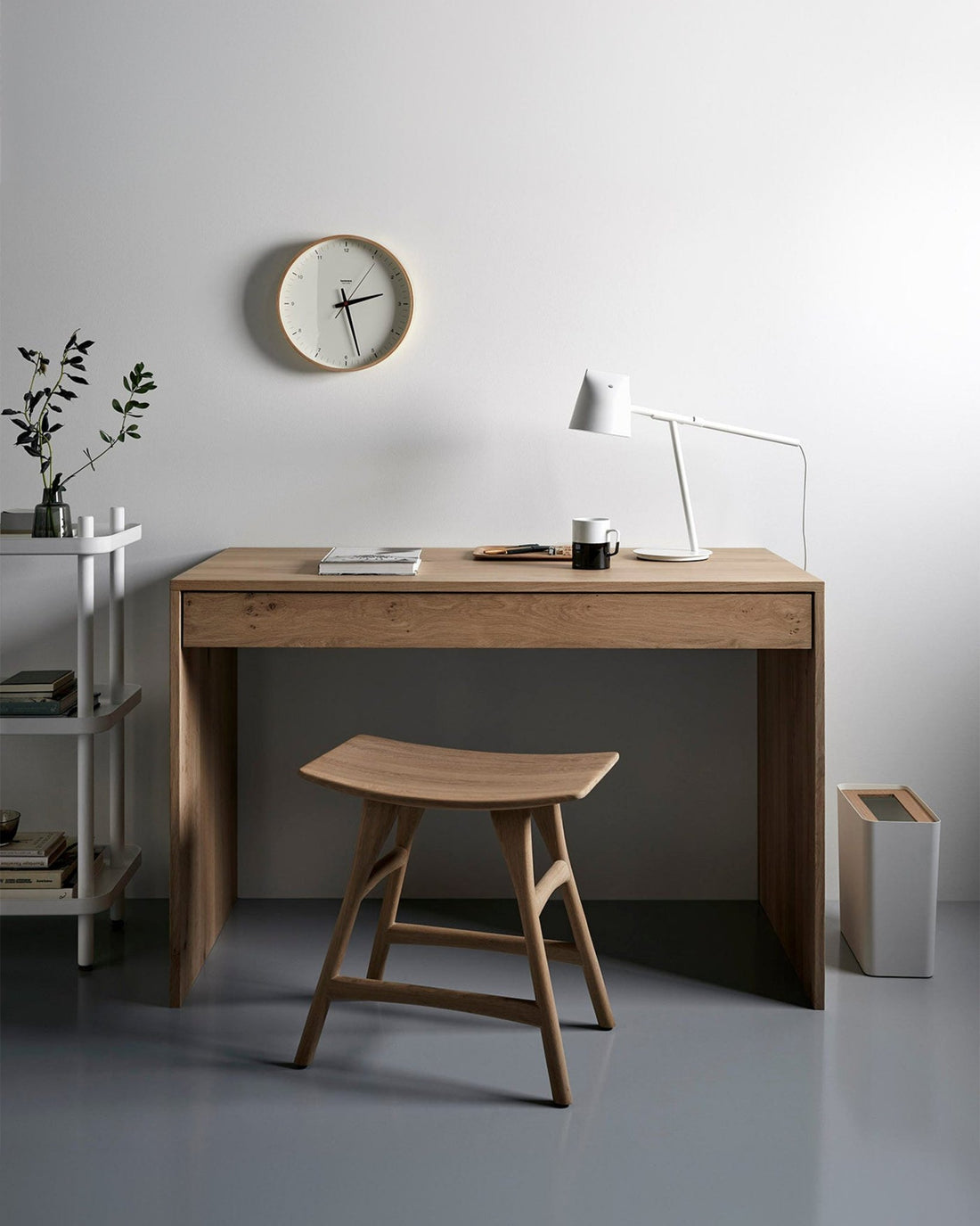 Nayla Office Desk - Linerora