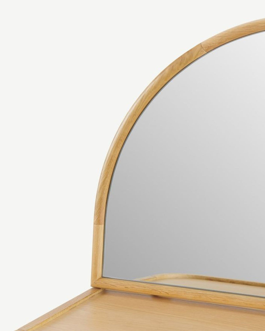 Nora Vanity Makeup Station - Linerora