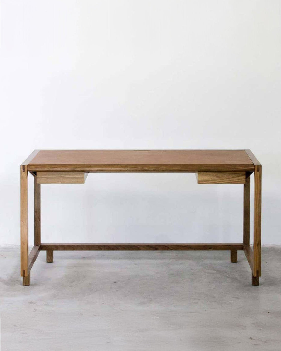 Sem’ya Workstation - Linerora