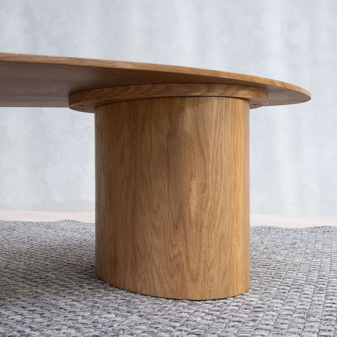 Stone - Inspired Coffee Table - Linerora